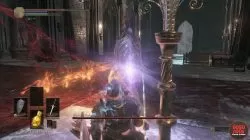 Pontiff Sulyvahn attacks Dark Souls 3