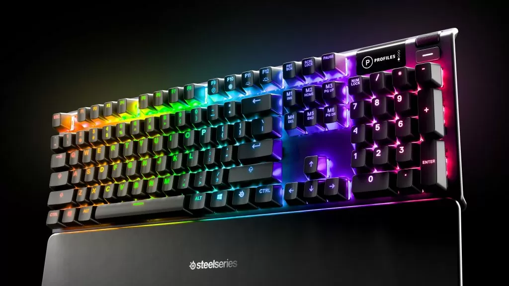 steelseries apex 5 gaming keyboard