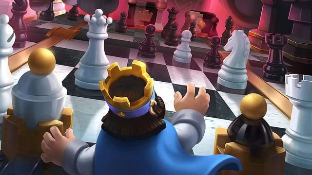 Clash Royale Capture the Queen in Two Moves