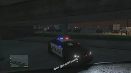 gtav vehicle Police Cruiser middle size